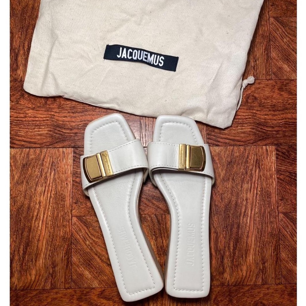 Jacquemus Cream Slides with Gold Buckle *DUST BAG NOT INCLUDED*